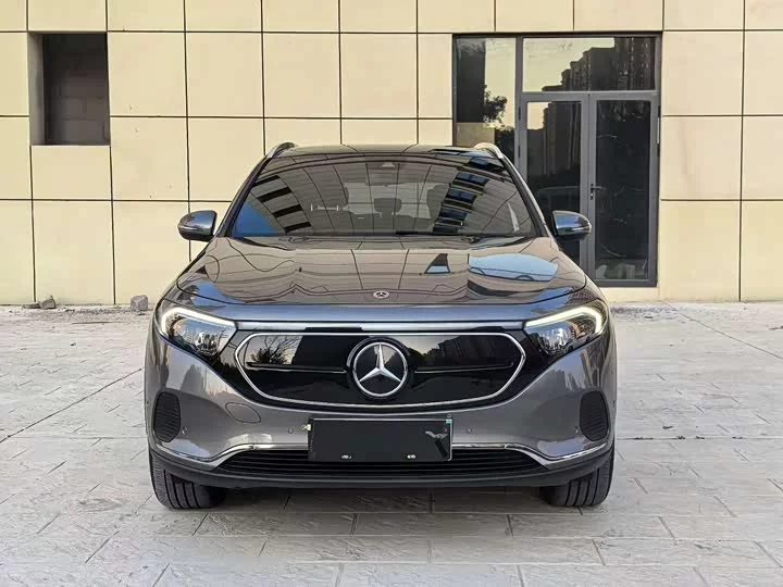 Mercedes-Benz EQA