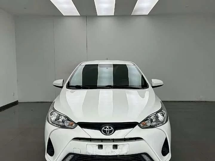 Toyota YARiS L Enjoy