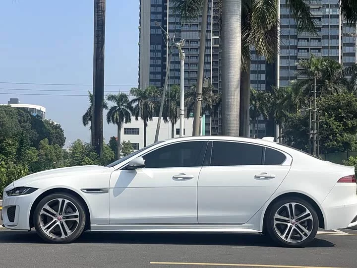 Jaguar XEL