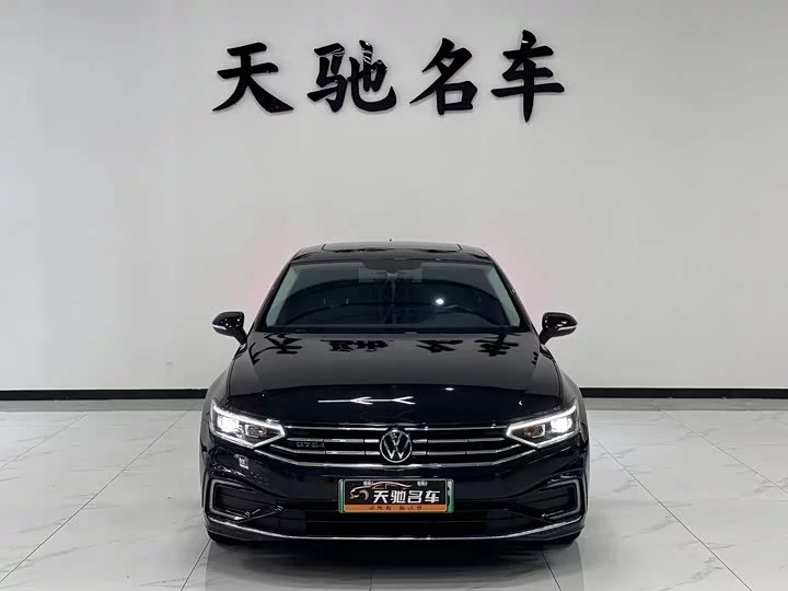 Volkswagen Magotan PHEV