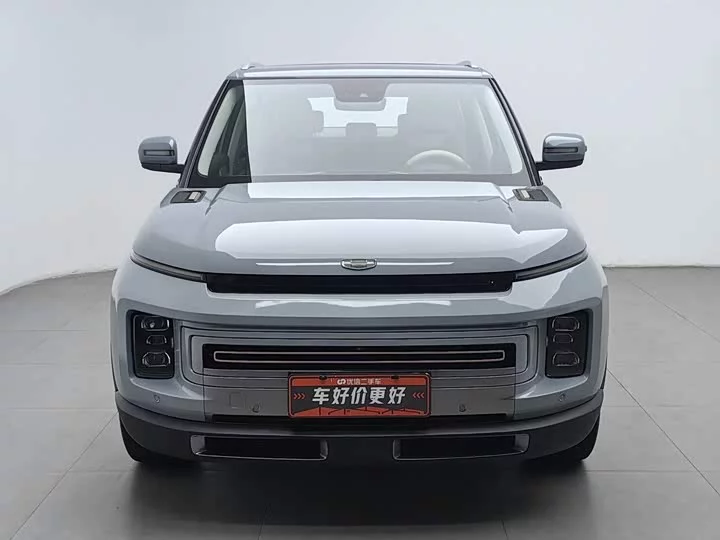 Geely ICON
