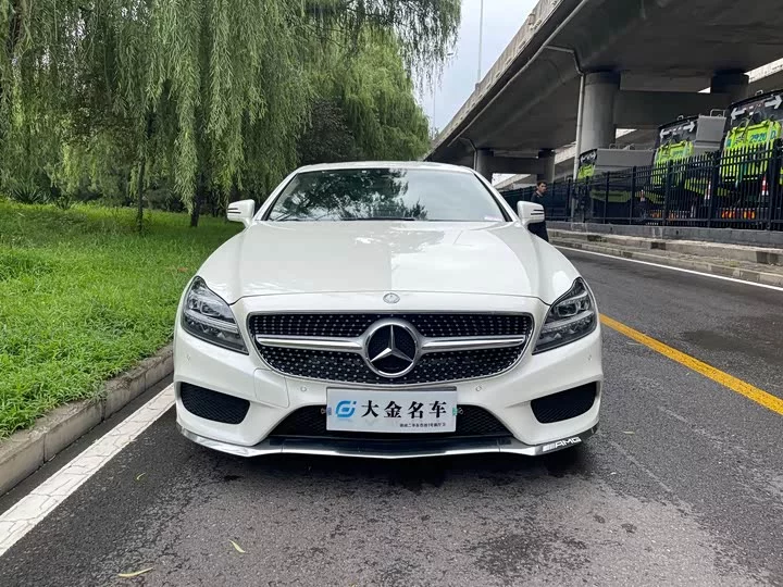 Mercedes-Benz CLS