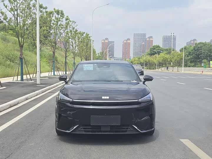 Geely Galaxy L6
