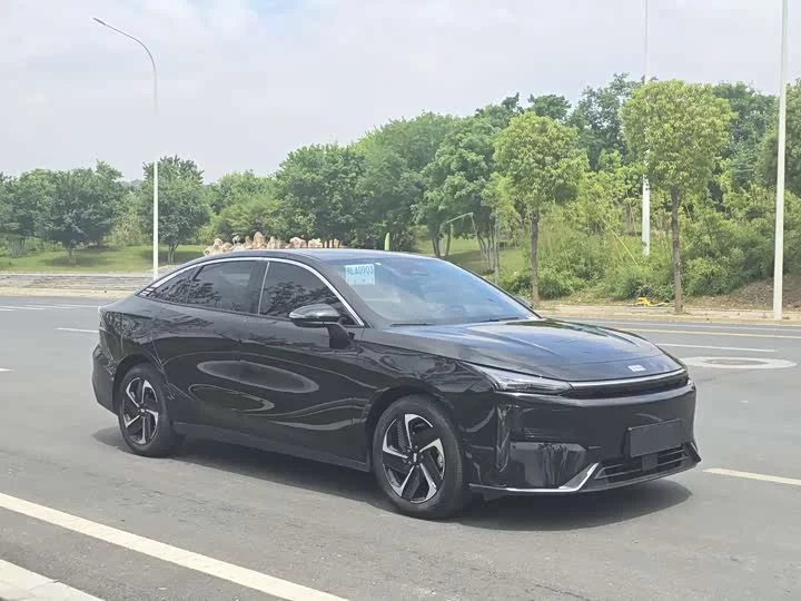Geely Galaxy L6