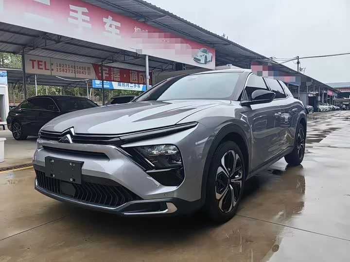 Citroën Versailles C5 X
