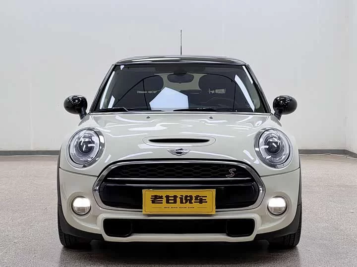MINI 