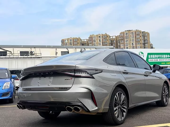 Chery Arrizo 8