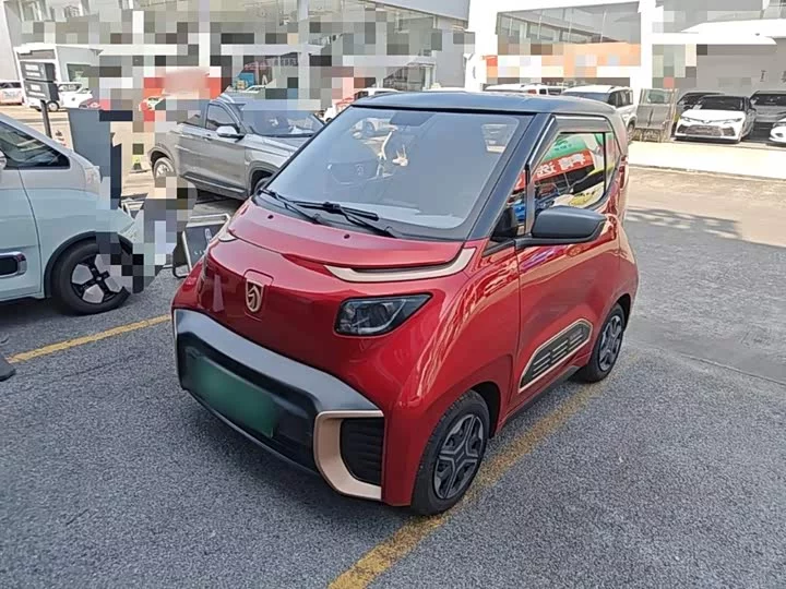 Baojun E200