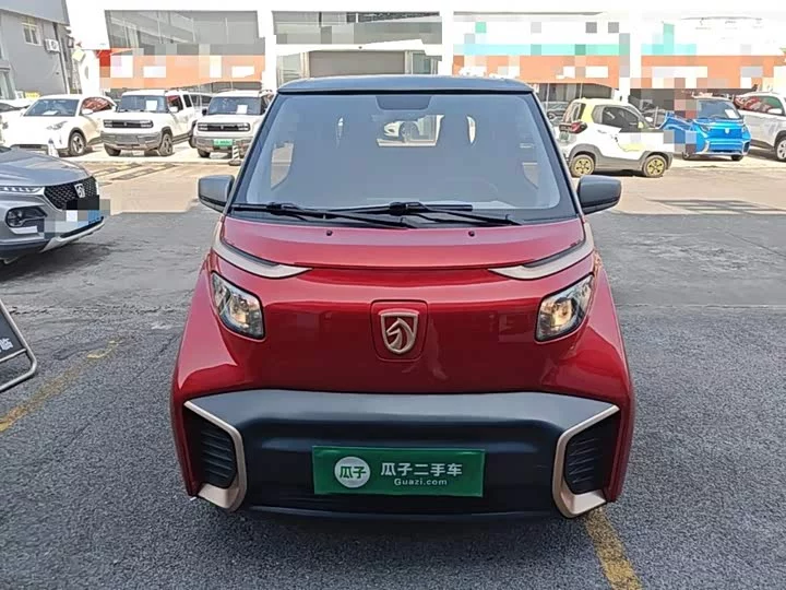 Baojun E200