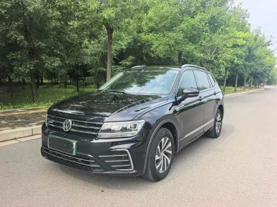 Volkswagen Tiguan L Plug-in Hybrid