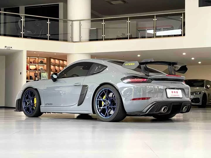 Porsche 718