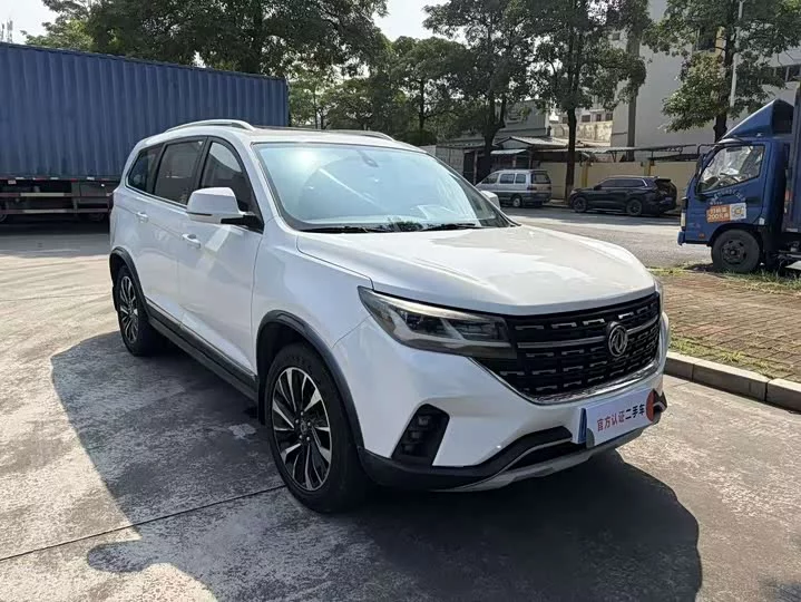 Forthing Fengxing T5L