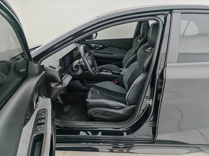 GAC Trumpchi Empow