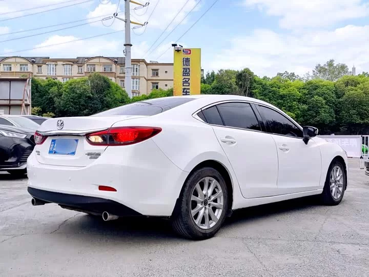 Mazda Atenza