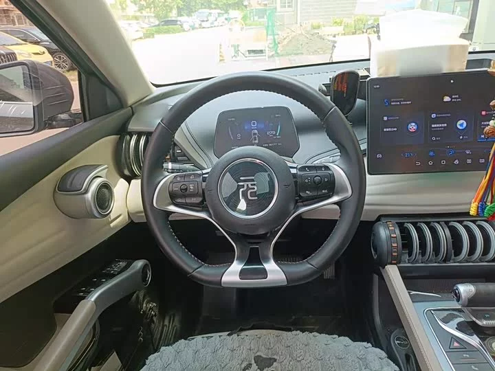BYD Yuan PLUS