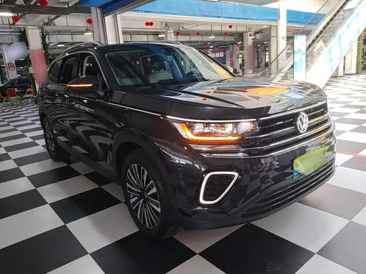 Volkswagen patrol