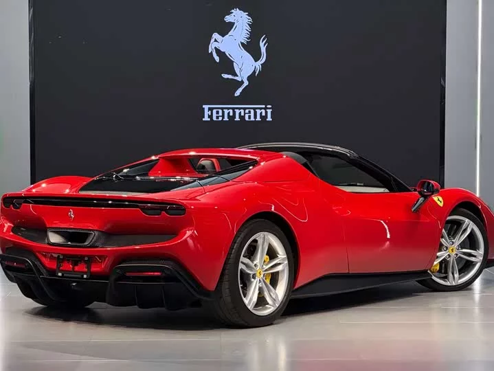 ferrari 296