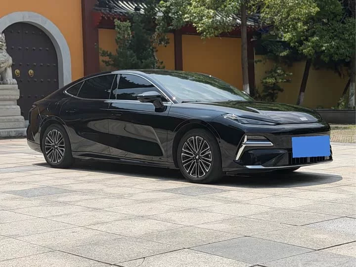 Geely Galaxy Star 8