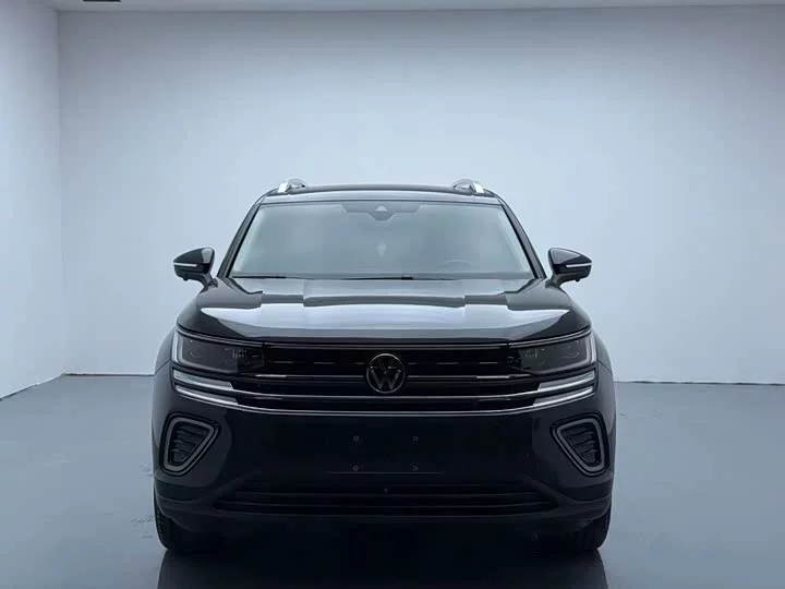 Volkswagen patrol