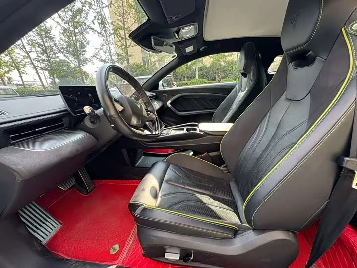 NETA Nezha GT