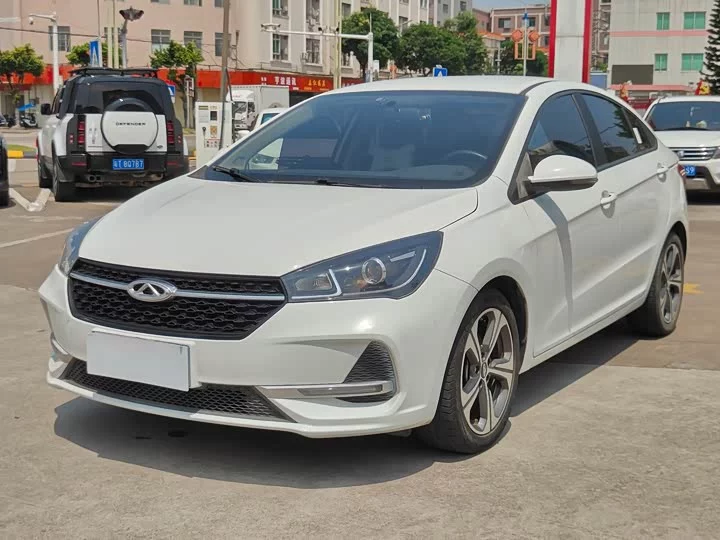 Chery Arrizo 5