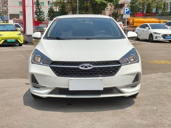 Chery Arrizo 5
