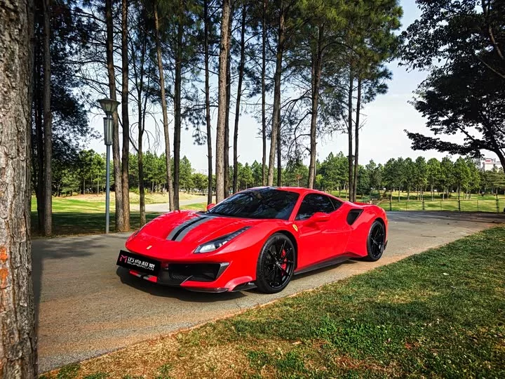 ferrari 488