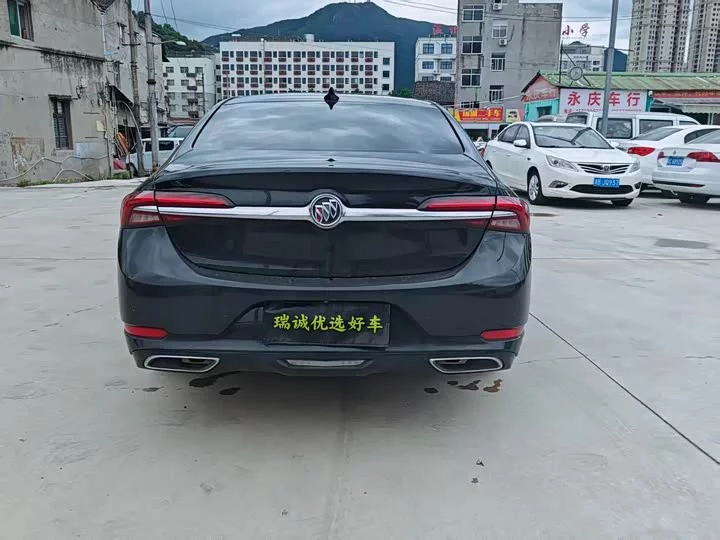 Buick LaCrosse