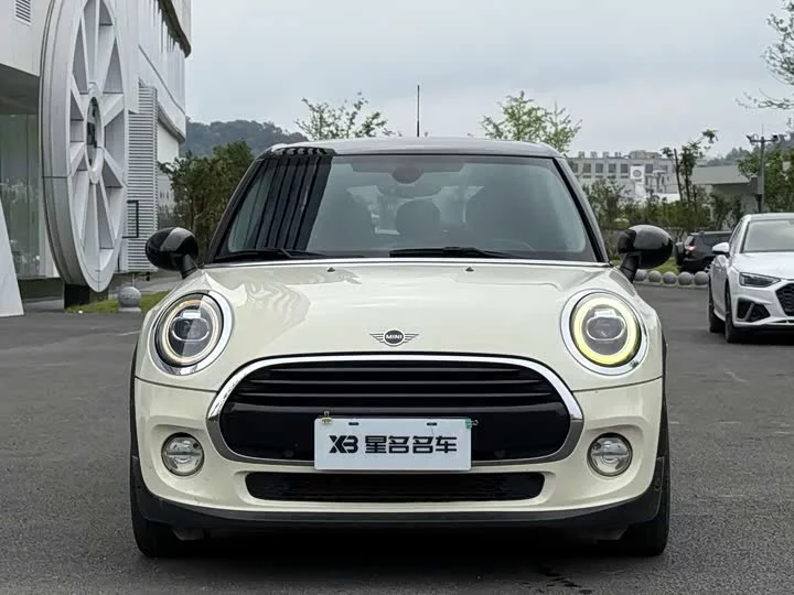 MINI 