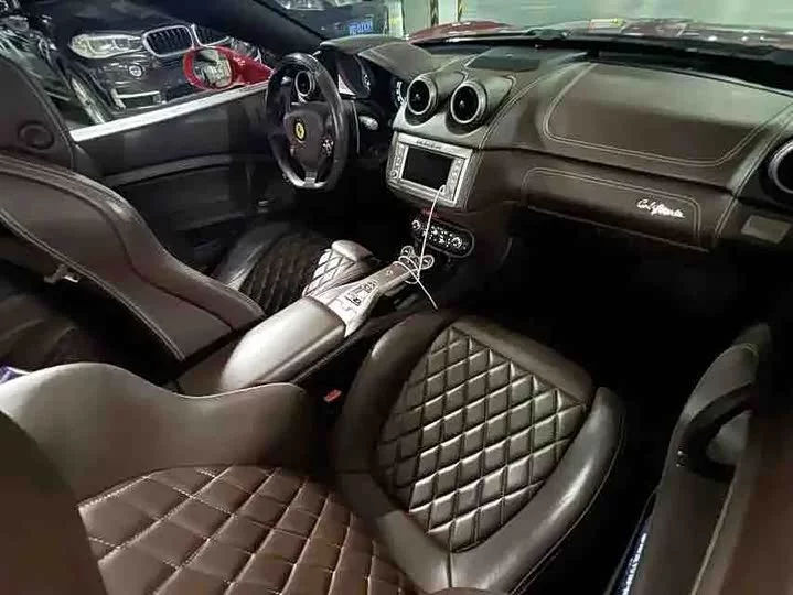 ferrari California T