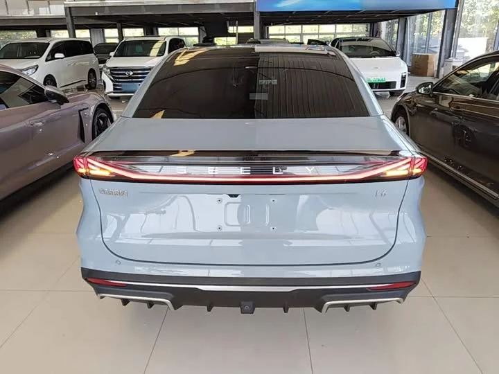 Geely Galaxy L6