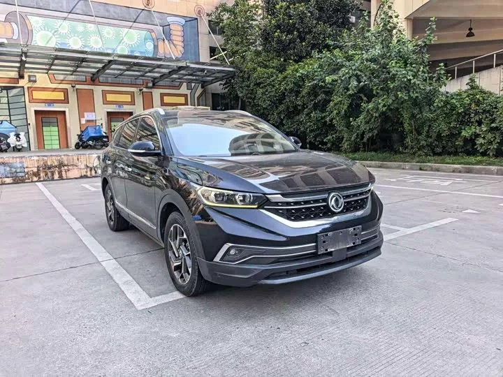 Dongfeng AX7