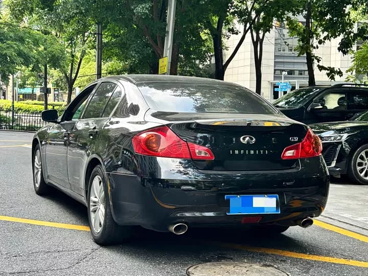 Infiniti G Series
