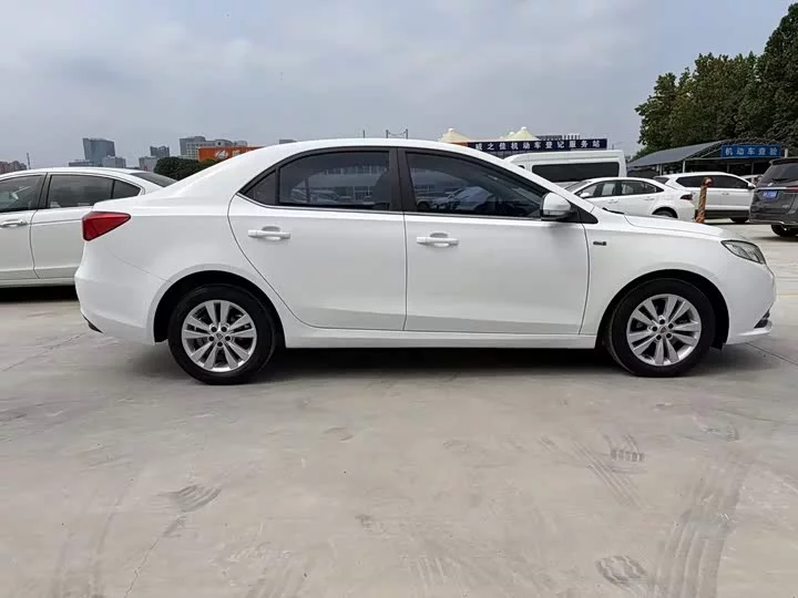 Roewe 360