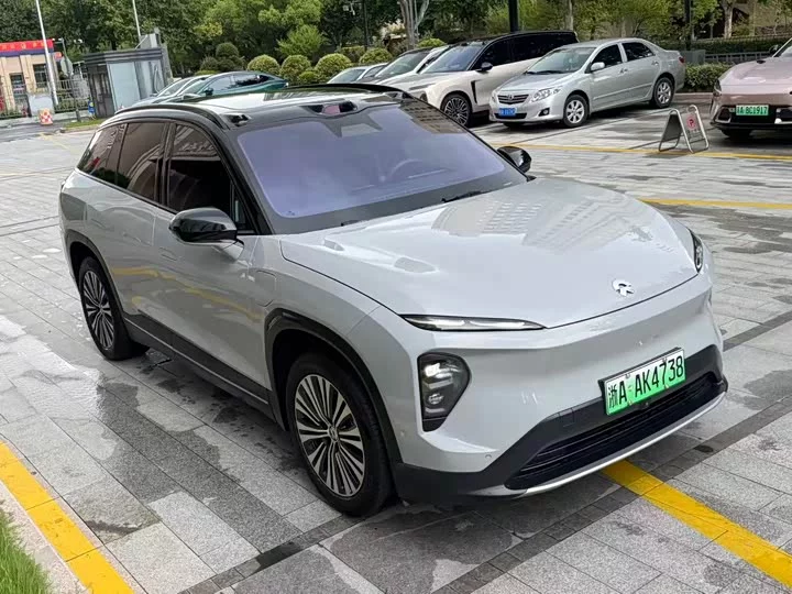 NIO ES7