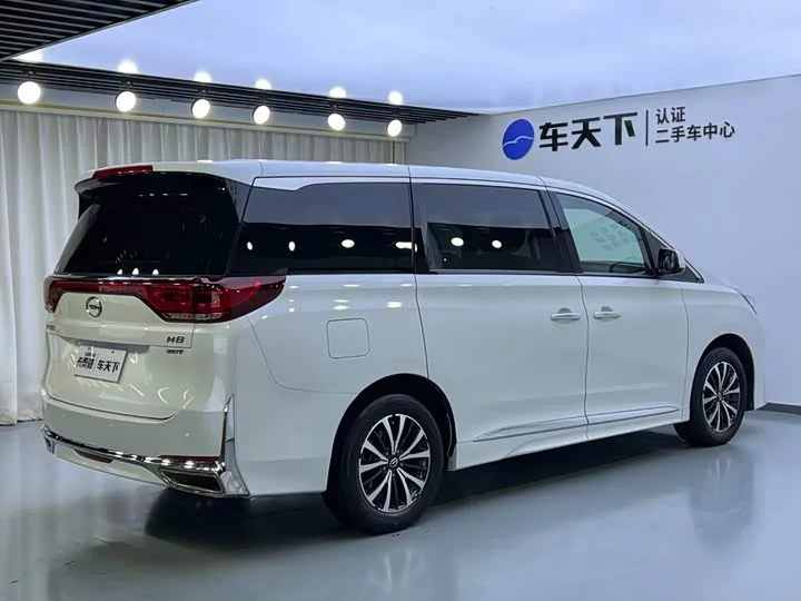 GAC Trumpchi M8