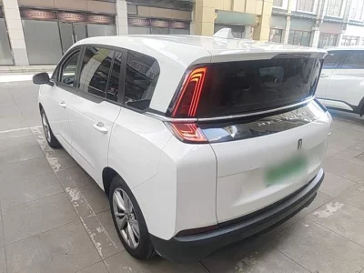 FAW Besturn NAT