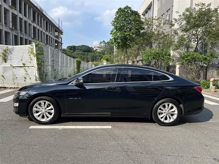chevrolet Malibu XL
