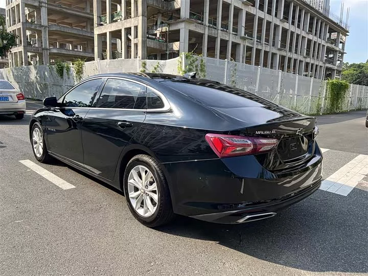 chevrolet Malibu XL
