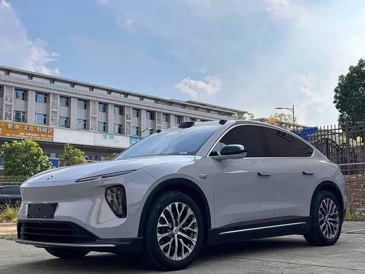 NIO EC6