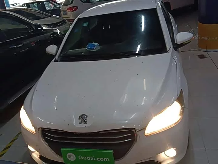 Peugeot 301