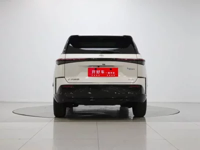 Toyota Bozhi 3X