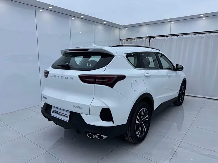 Jetour X70