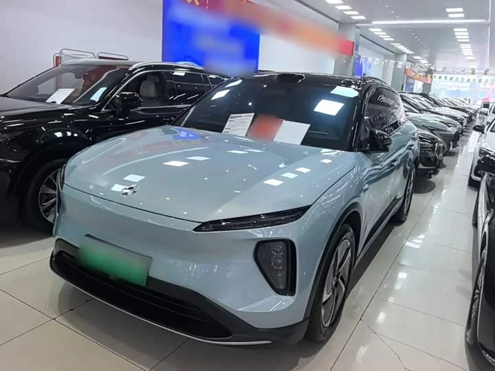 NIO ES6