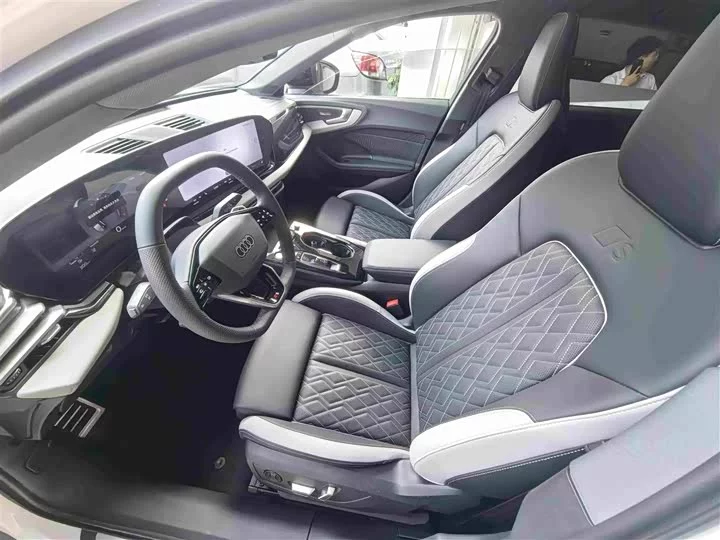 Audi A5L
