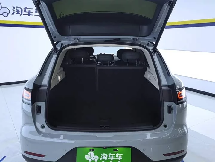 Leapmotor Zero running C11