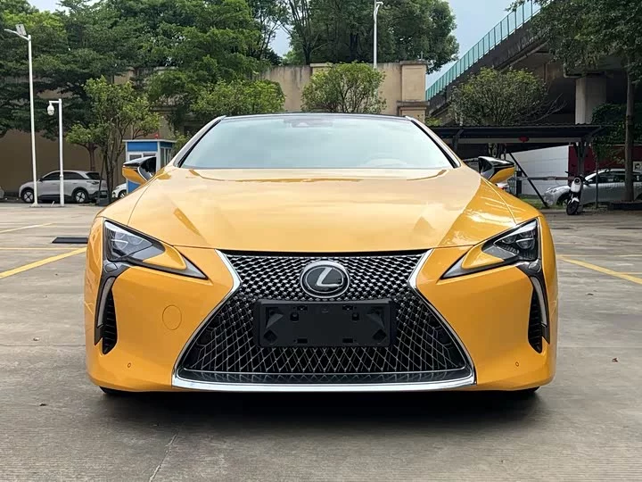 Lexus LC