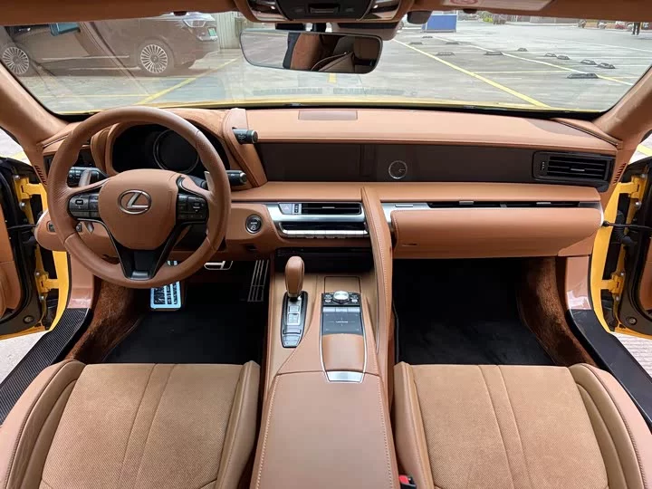 Lexus LC