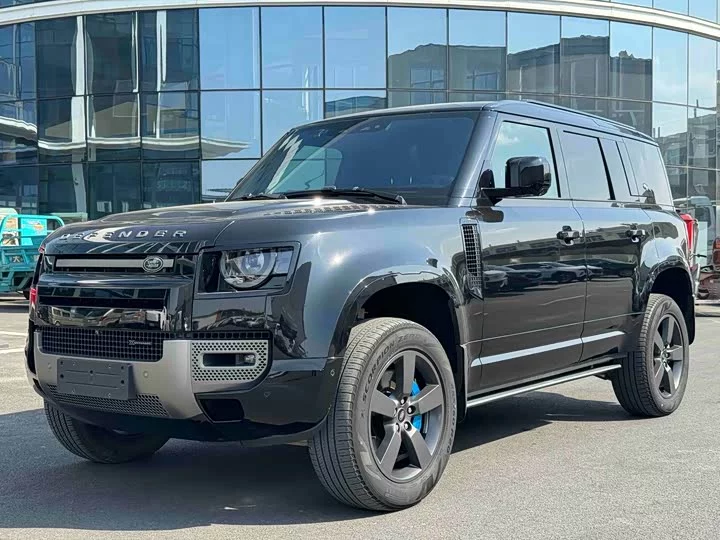 Land Rover guard