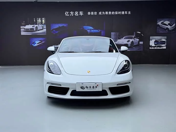 Porsche 718